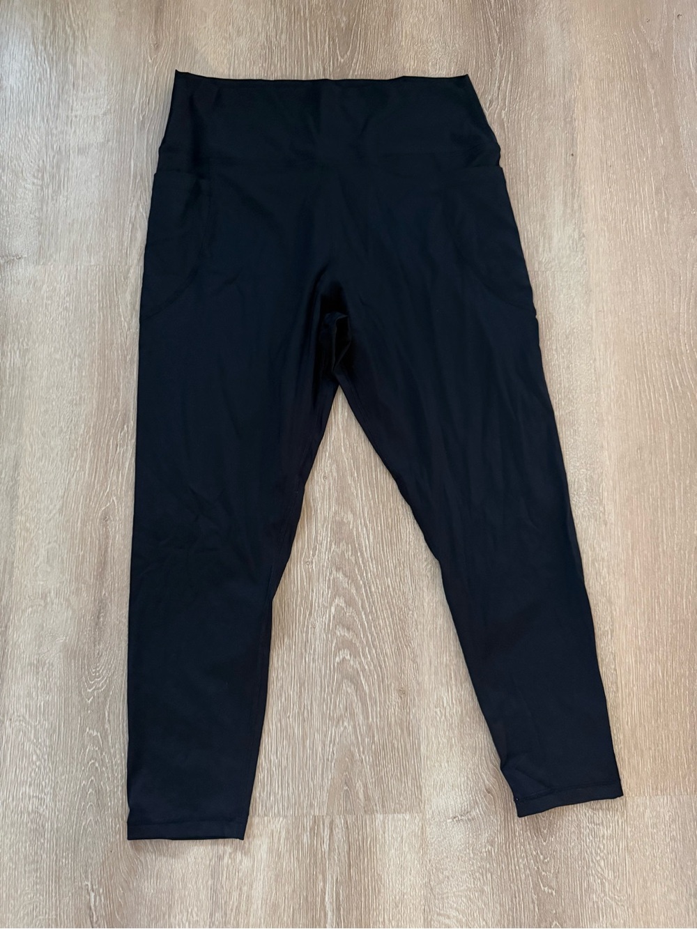 XL Island Girl Leggings Black - Excellent Condition